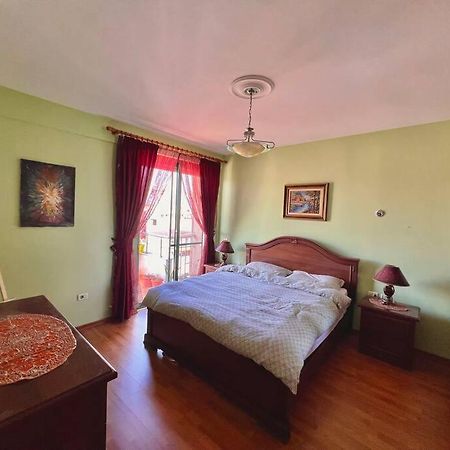 Central Tirana Flat Near Bazaar Экстерьер фото